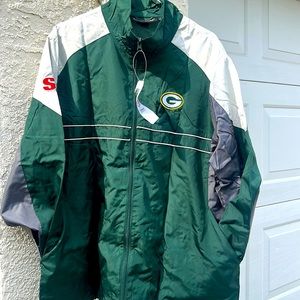 Green Bay Packers mens zip up lightweight jacket New with tags STEAL